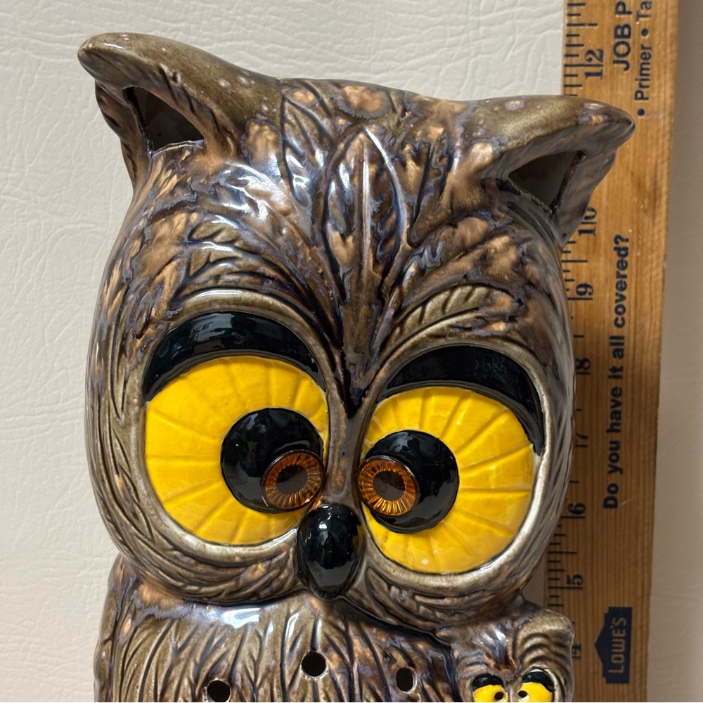 Vintage ceramic Owl & Baby lamp, often identified as a "TV lamp" from the 1970s. - Picture 5 of 8